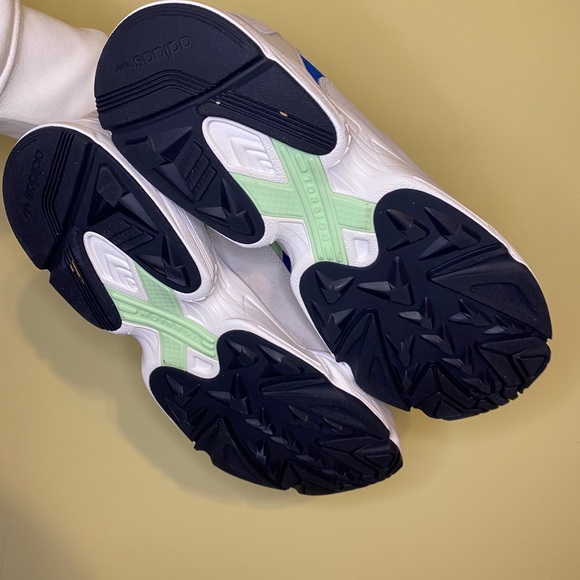Adidas Yung-1 - Picture 6 of 7